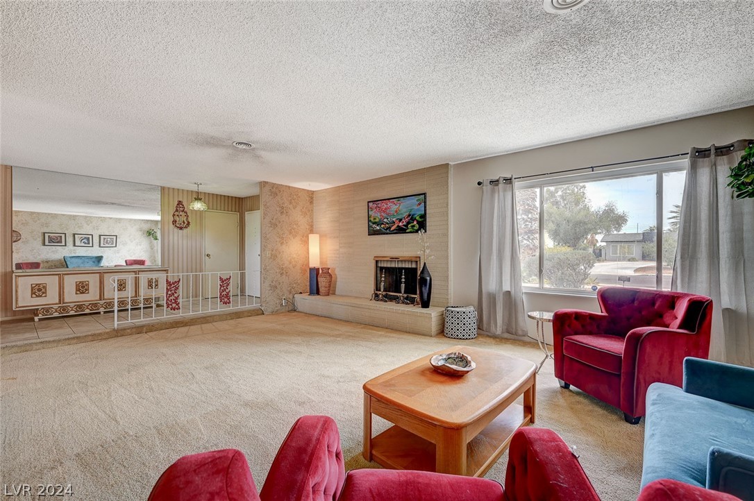 1646 Golden Arrow Drive