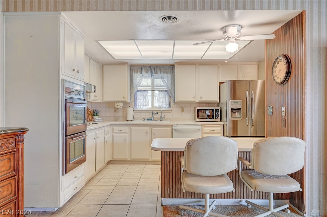 1646 Golden Arrow Drive