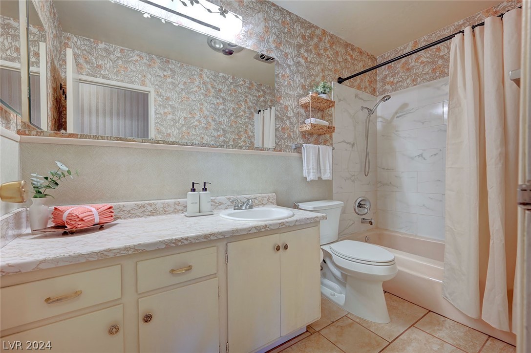 1646 Golden Arrow Drive