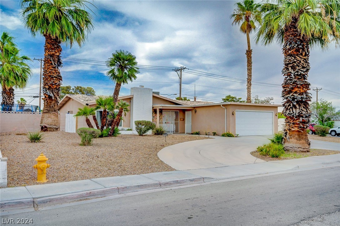 1646 Golden Arrow Drive