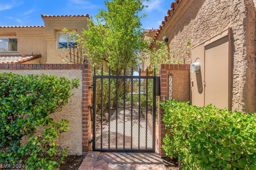 7657 Spanish Lake Drive