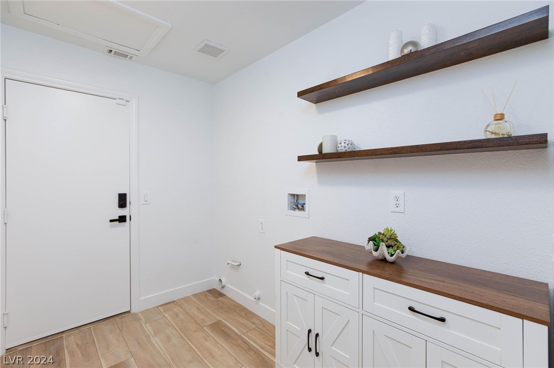 1174 Mirage Lake Street