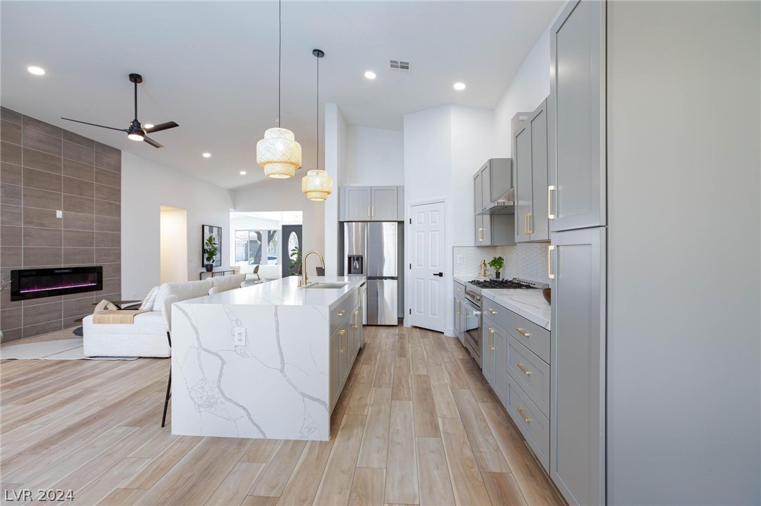 1174 Mirage Lake Street