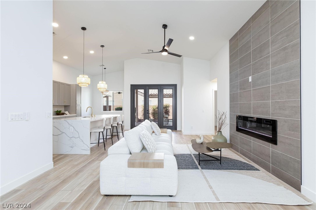 1174 Mirage Lake Street