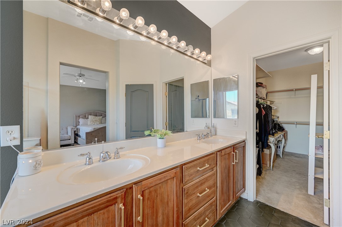 5725 French Lace Court