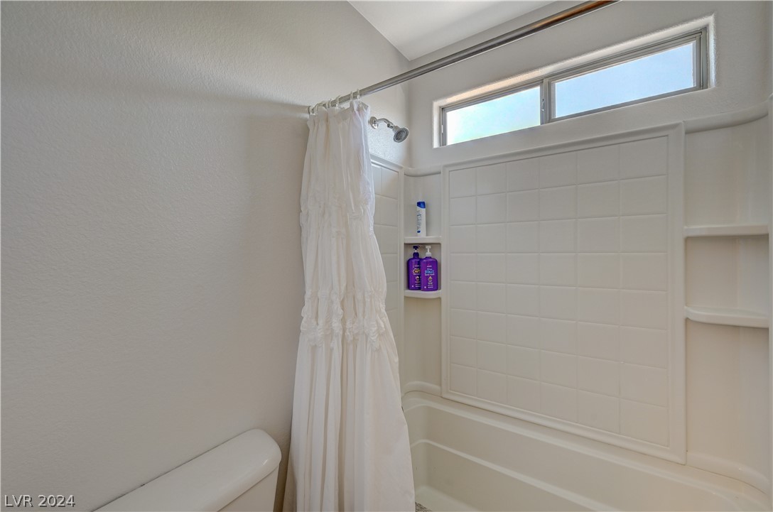 5725 French Lace Court
