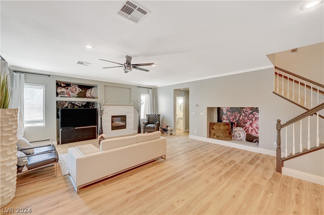 5725 French Lace Court