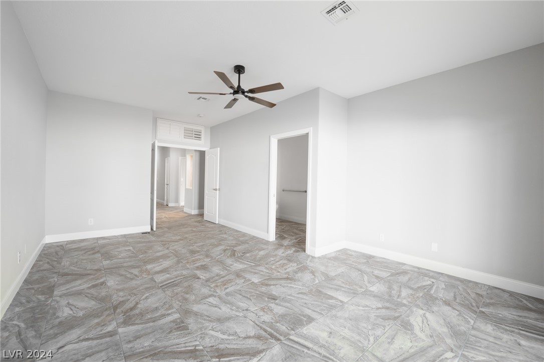 5728 Parrot Pointe Court