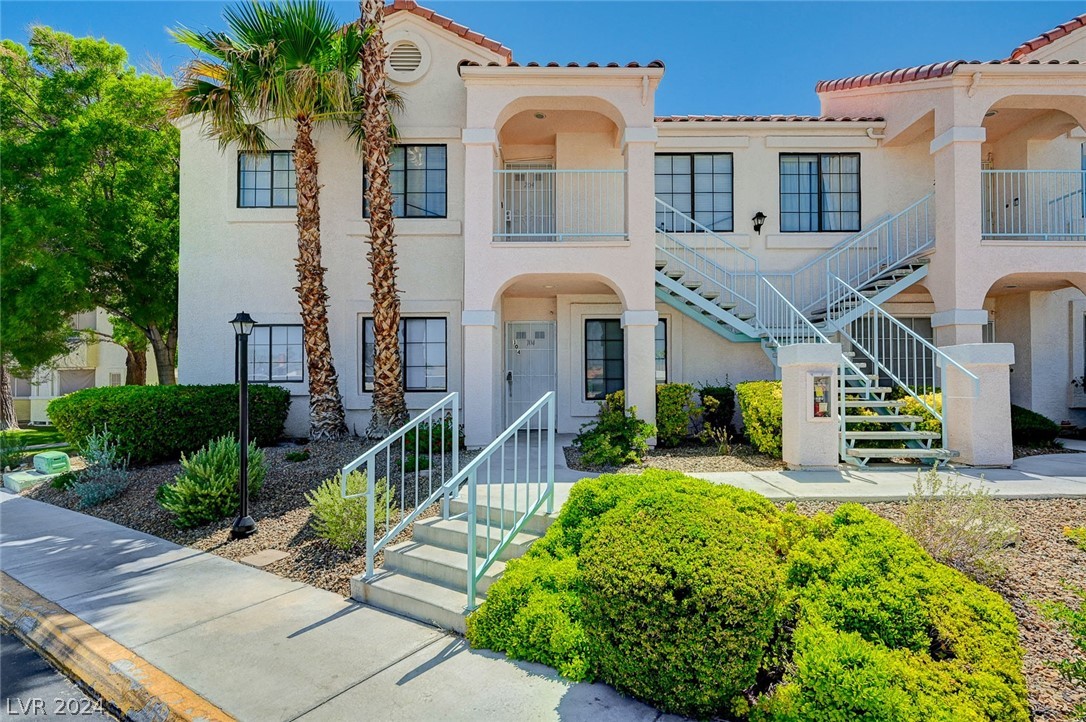 4831 South Torrey Pines Drive 104