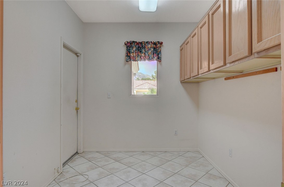 2932 Hawksdale Drive