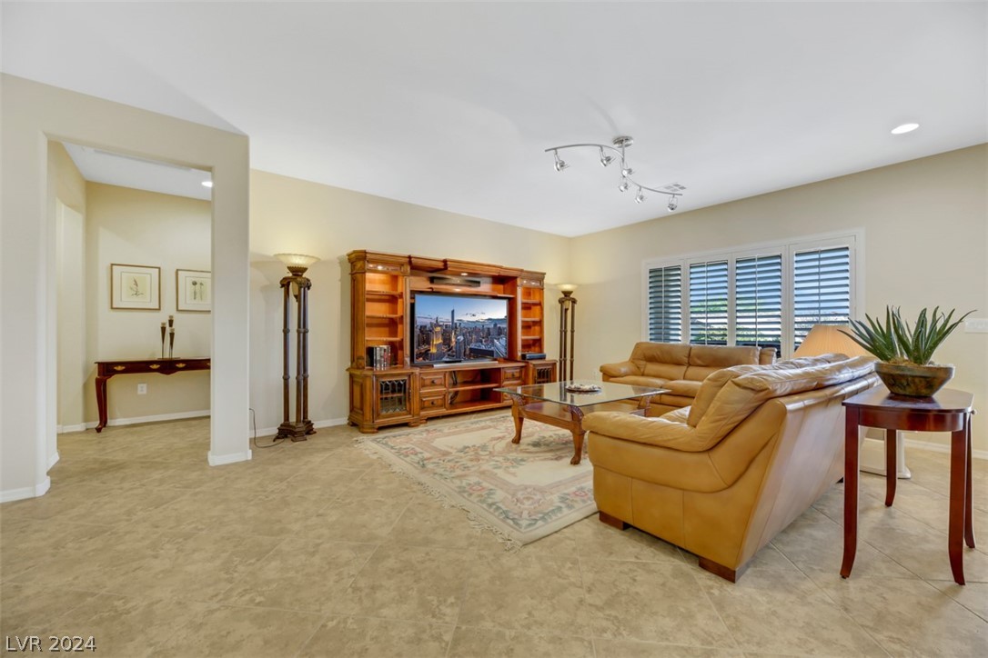 2440 Ozark Plateau Drive