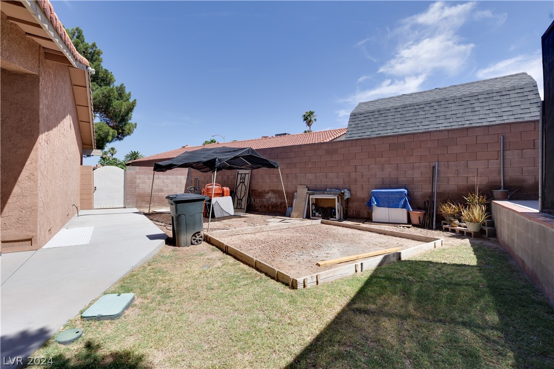 4929 Almagordo Street