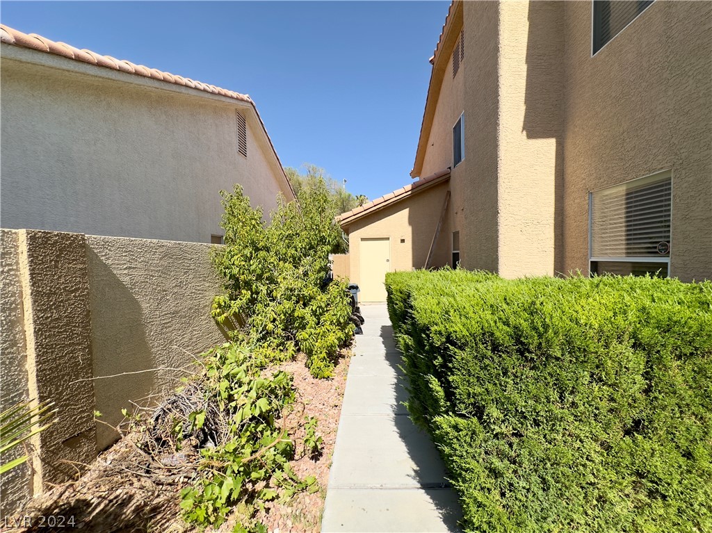 205 Charter Oak Street