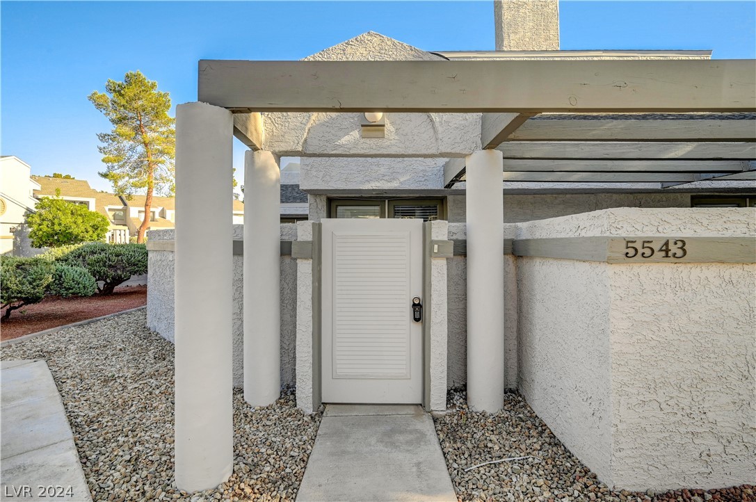 5543 Orchard Lane 0