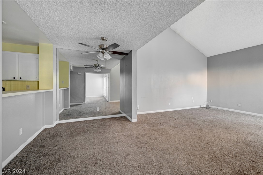 5543 Orchard Lane 0