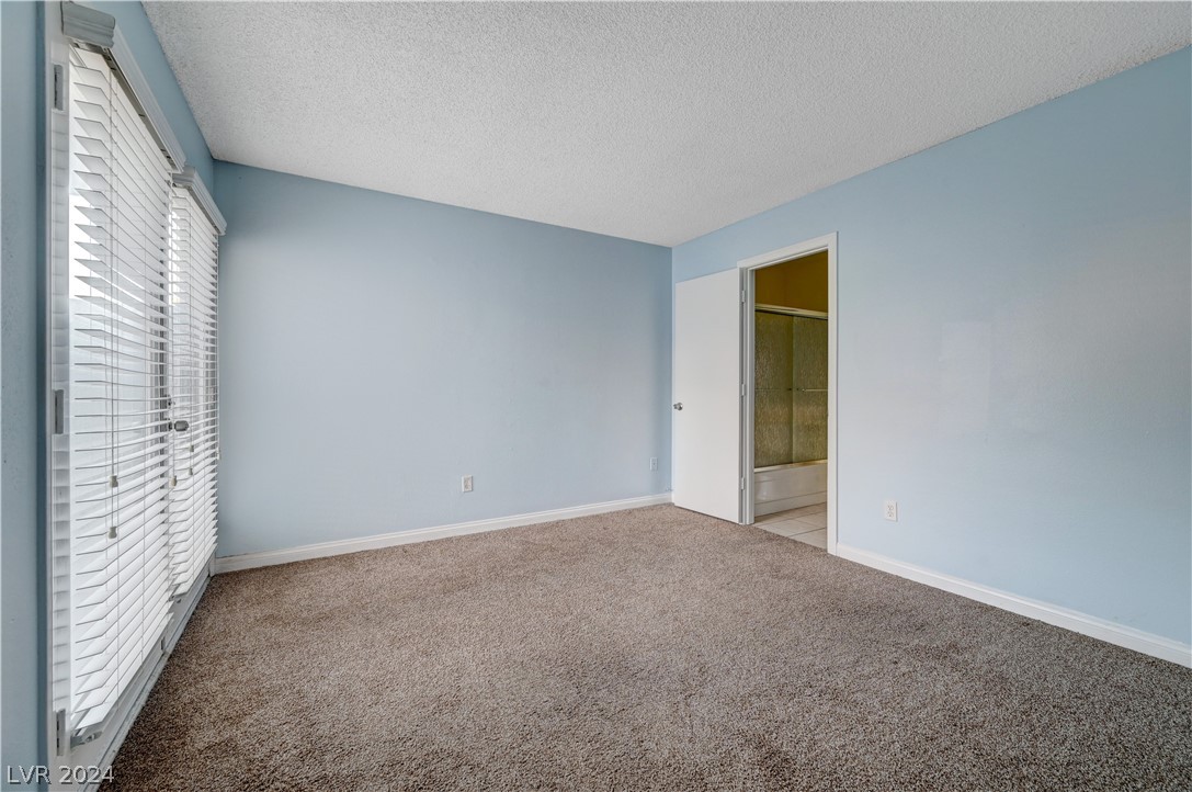 5543 Orchard Lane 0