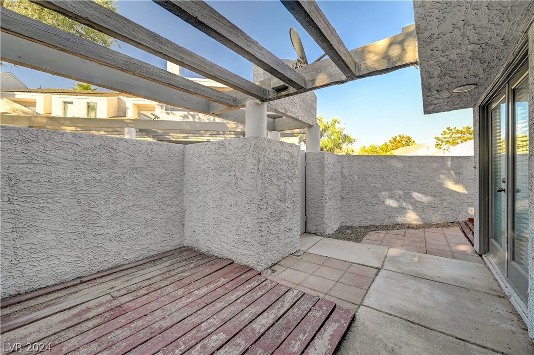 5543 Orchard Lane 0