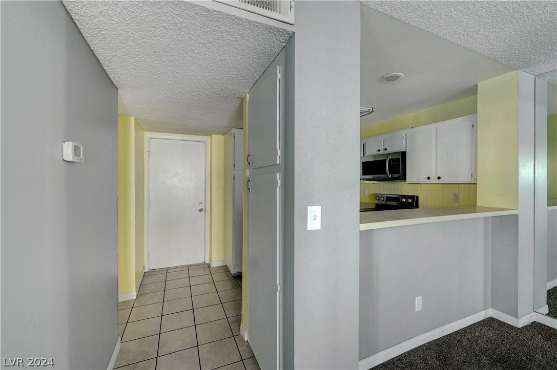 5543 Orchard Lane 0