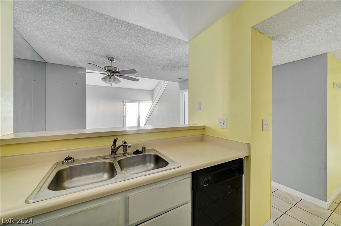 5543 Orchard Lane 0