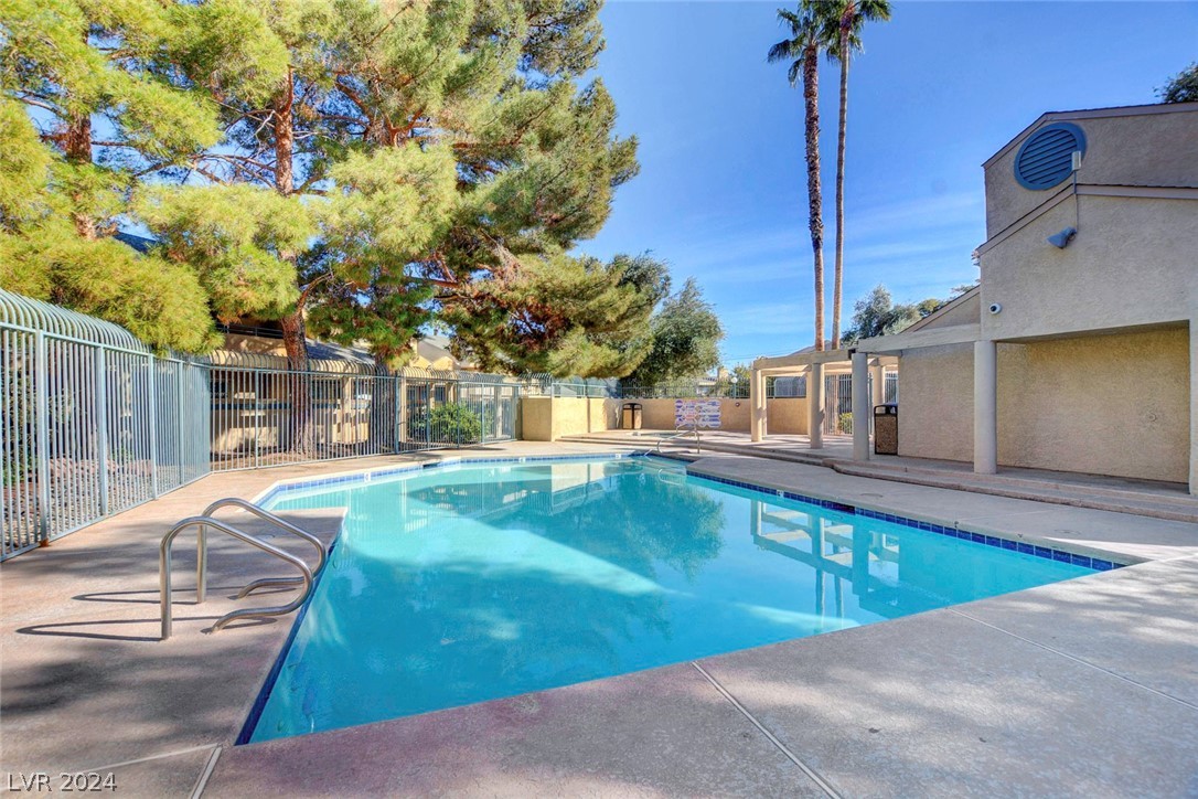 5543 Orchard Lane 0