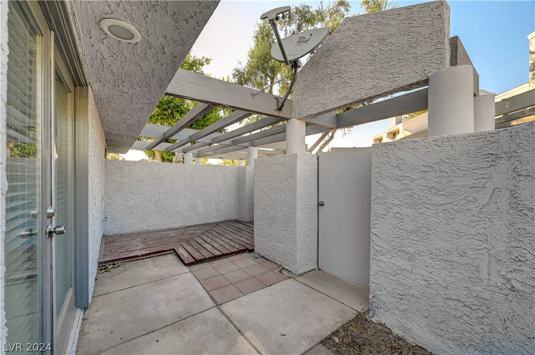 5543 Orchard Lane 0