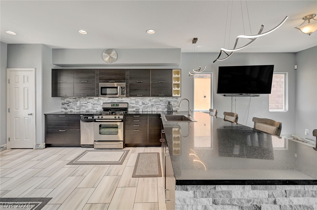 5223 Cardinal Flower Court