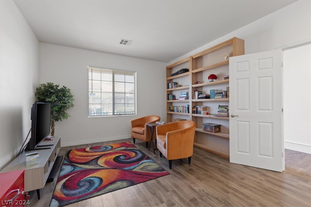 917 Vegas Palm Avenue