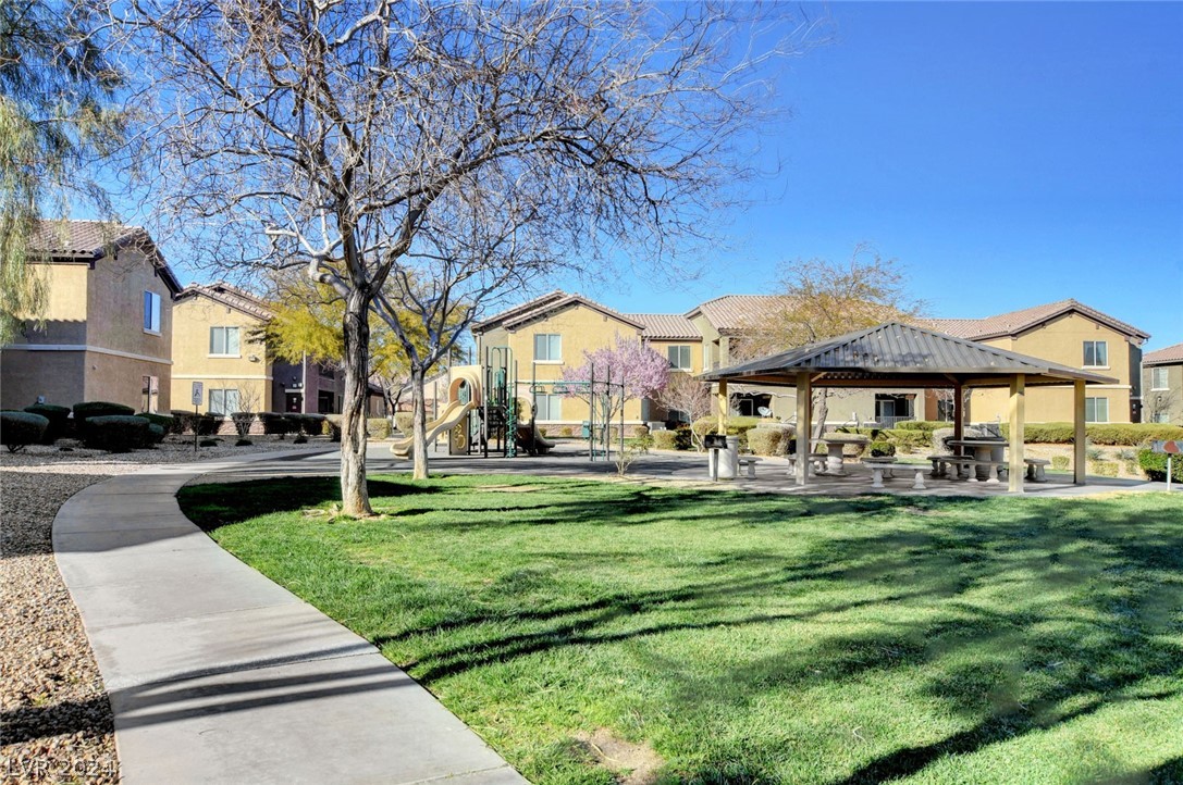 6868 Sky Pointe Drive 1115