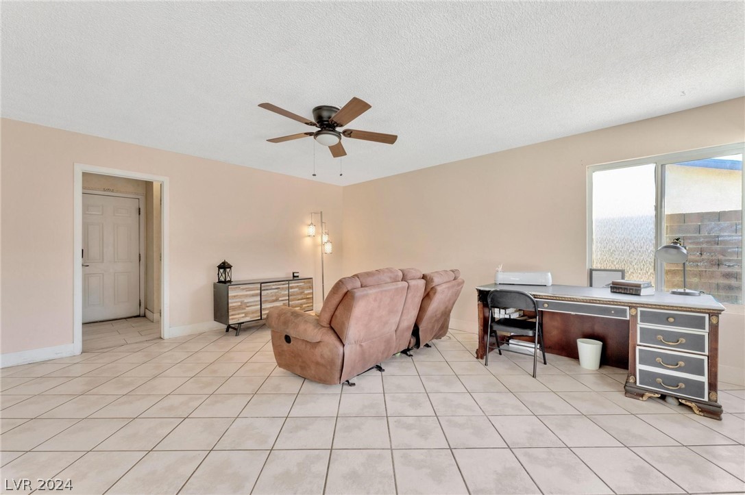 5373 Annie Oakley Drive