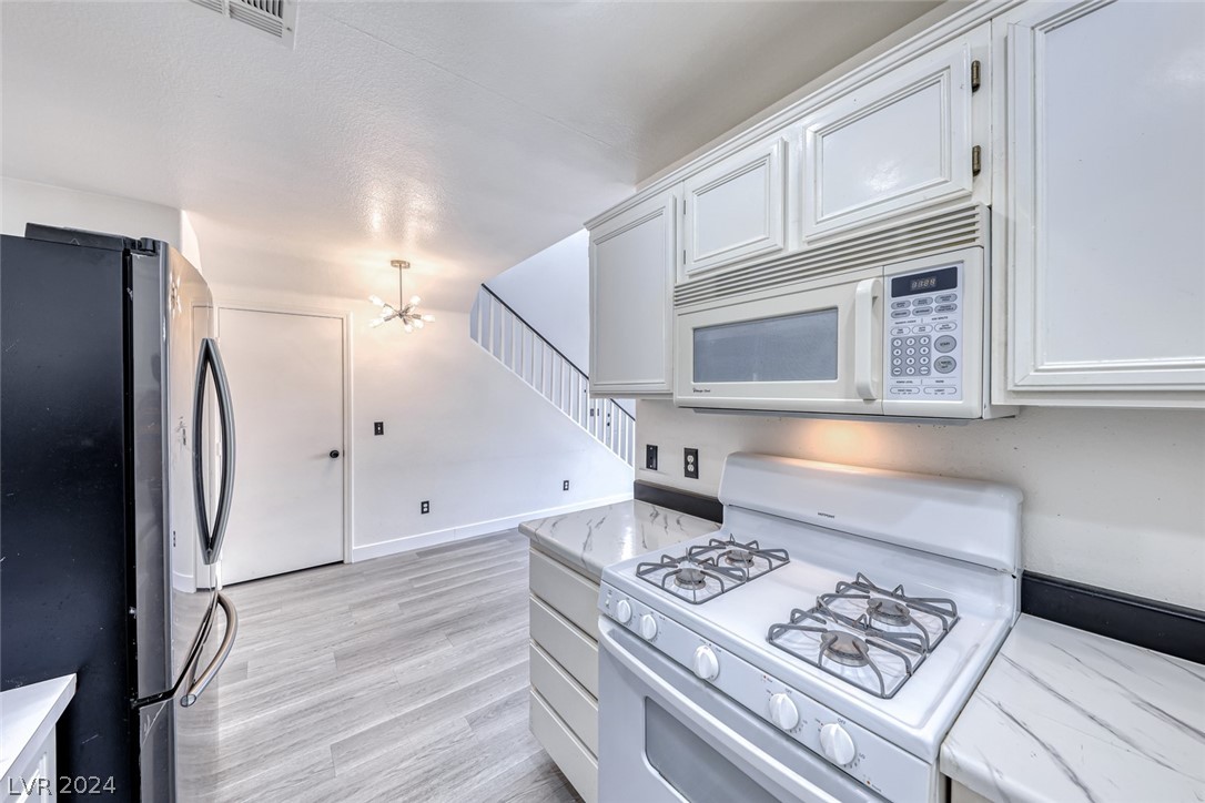 2074 Cary Grant Court 0