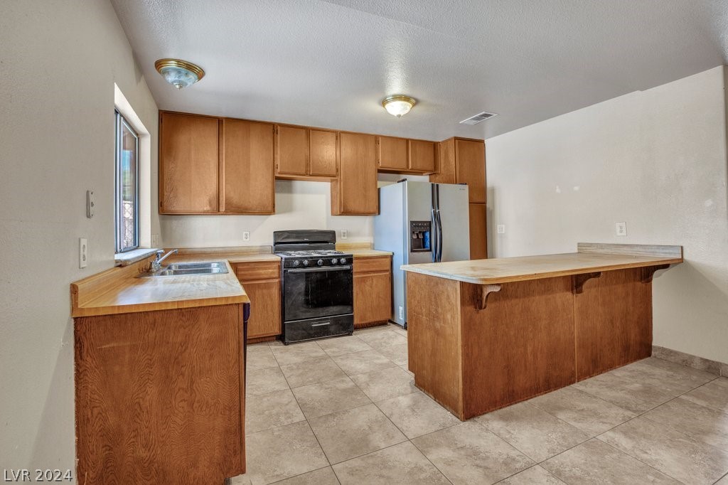 2512 Buckthorn Circle