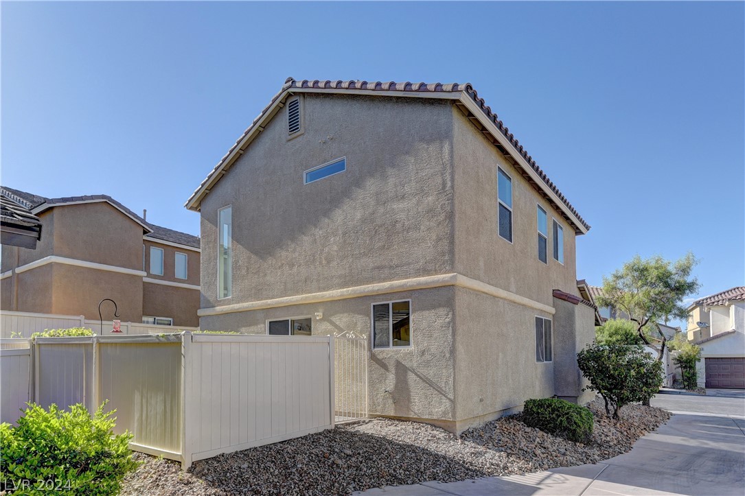 8313 New Leaf Avenue