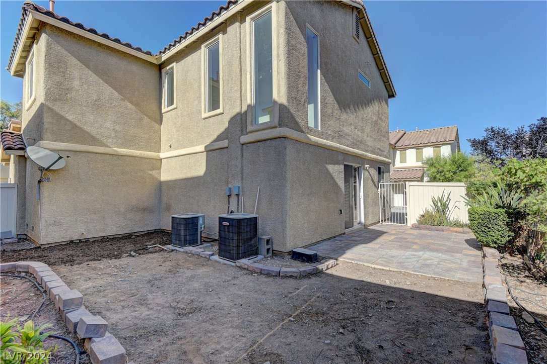 8313 New Leaf Avenue