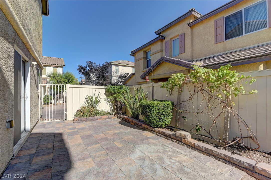 8313 New Leaf Avenue