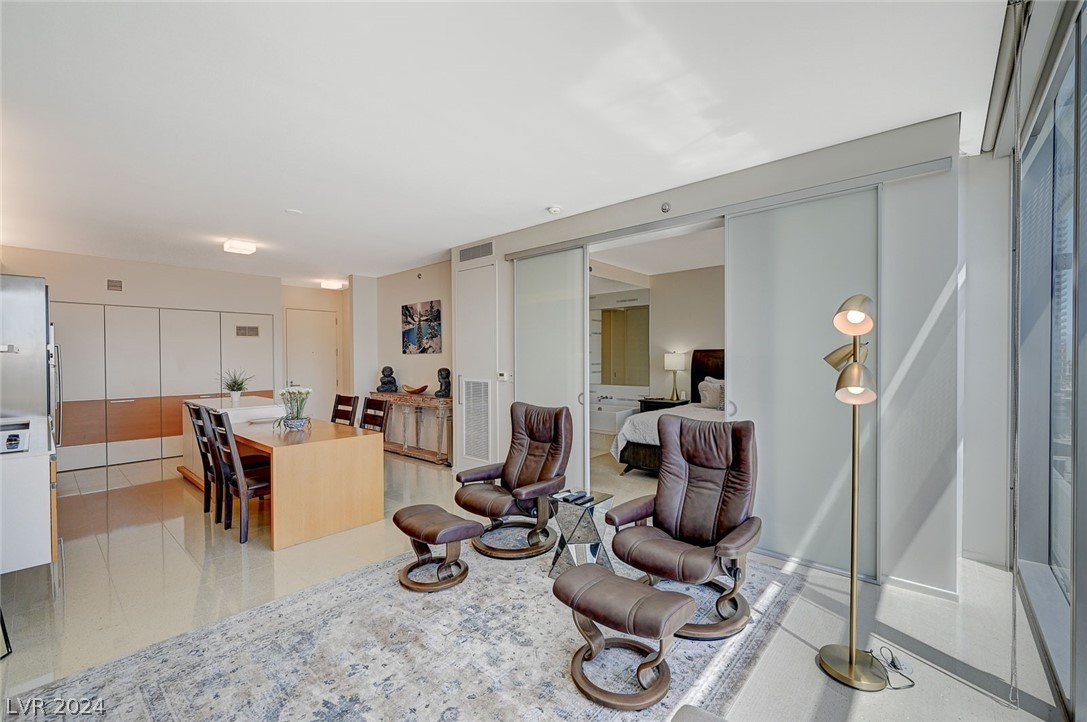 3722 Las Vegas Boulevard 1804