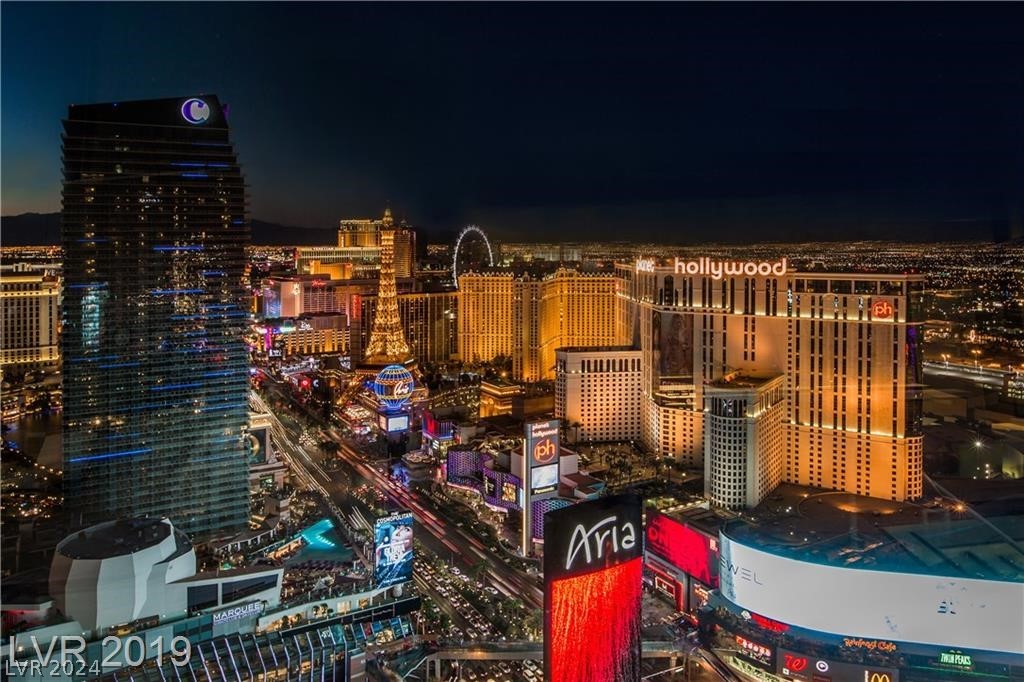 3722 Las Vegas Boulevard 1804