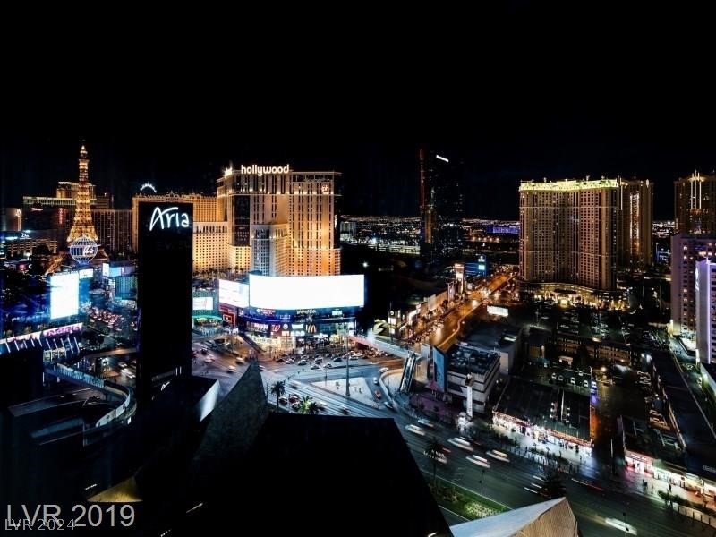 3722 Las Vegas Boulevard 1804