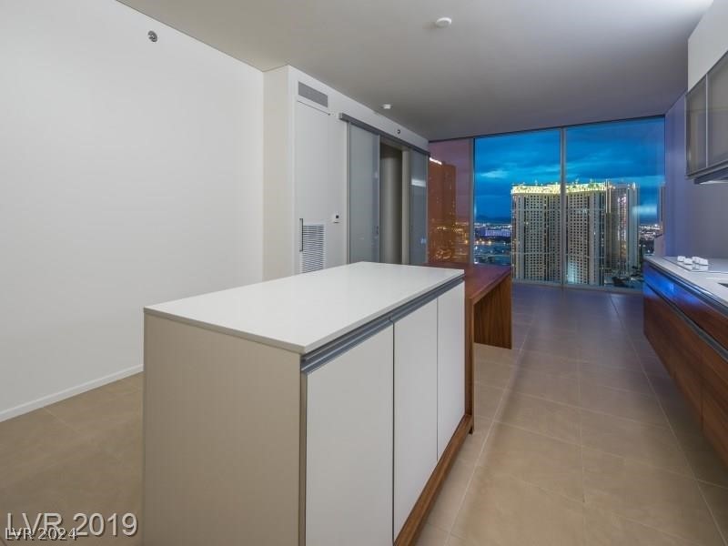 3722 Las Vegas Boulevard 1804