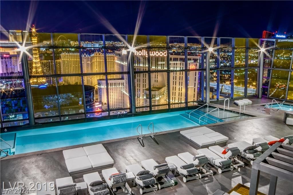 3722 Las Vegas Boulevard 1804