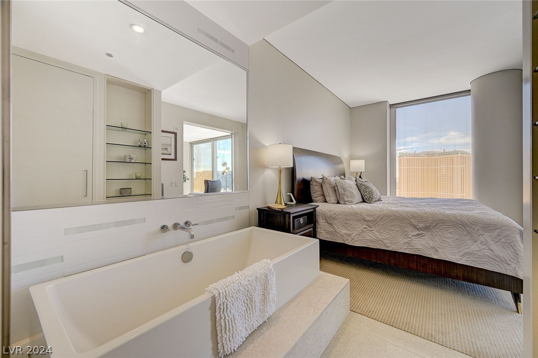 3722 Las Vegas Boulevard 1804