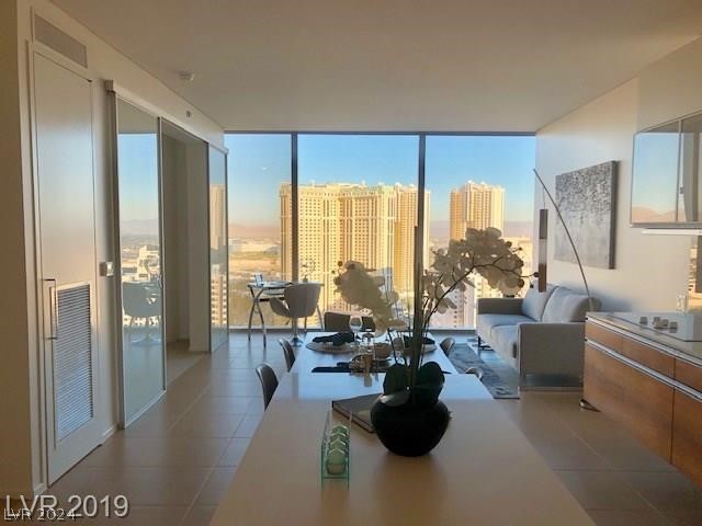 3722 Las Vegas Boulevard 1804