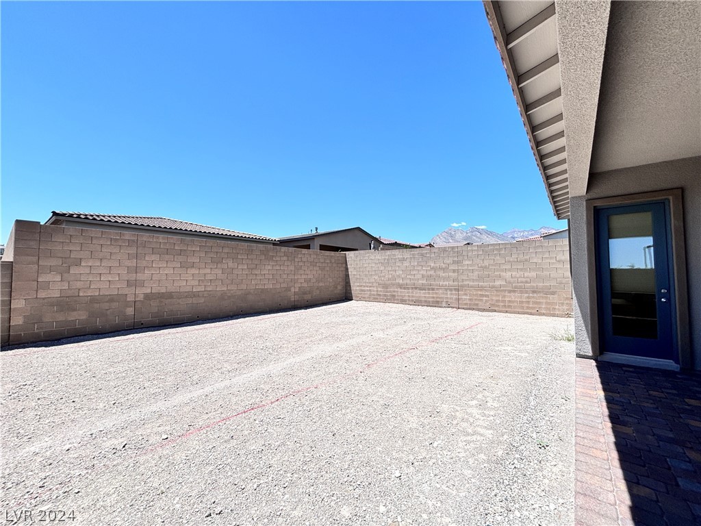 11587 Hatchling Avenue