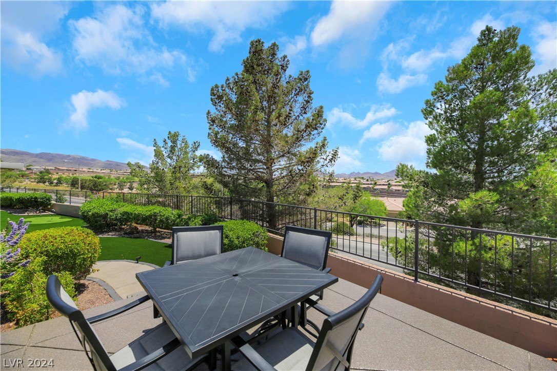 1947 Nora Springs Court