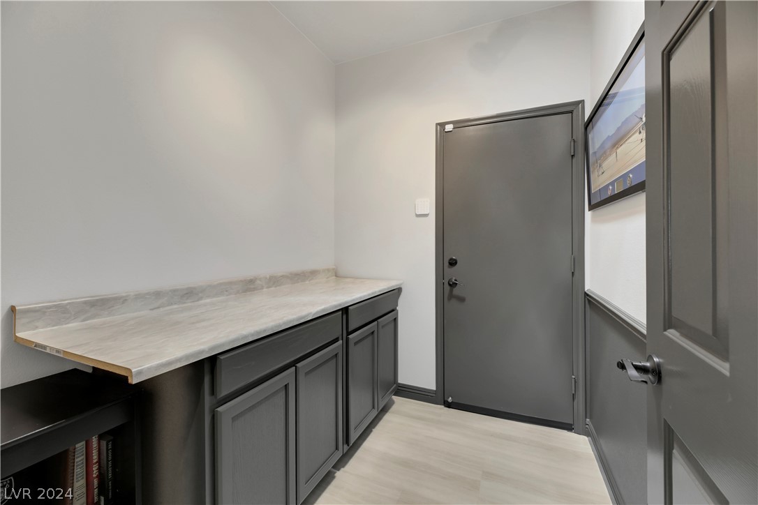 1947 Nora Springs Court