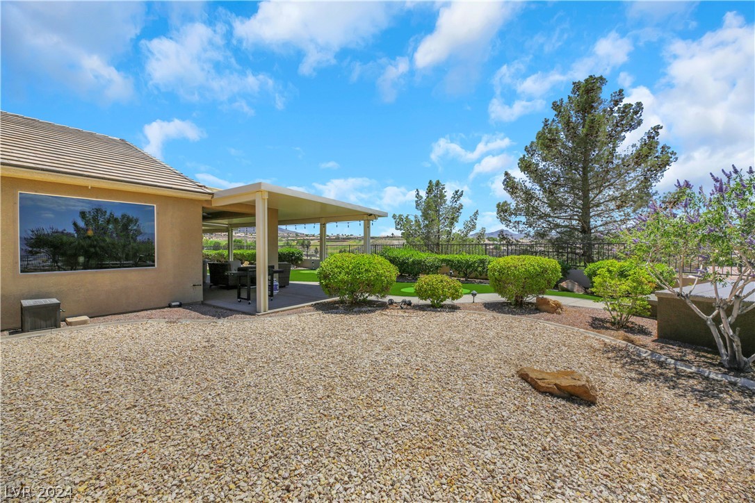 1947 Nora Springs Court