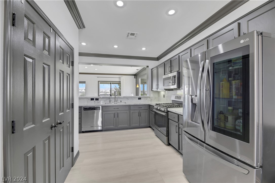 1947 Nora Springs Court