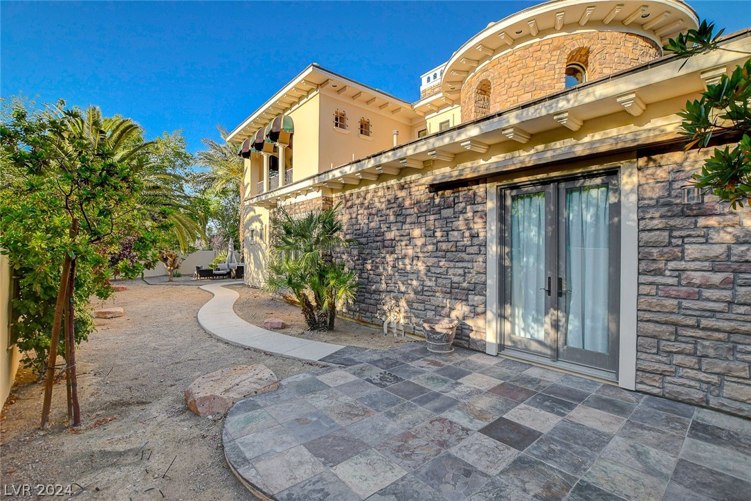 10232 Stony Ridge Drive