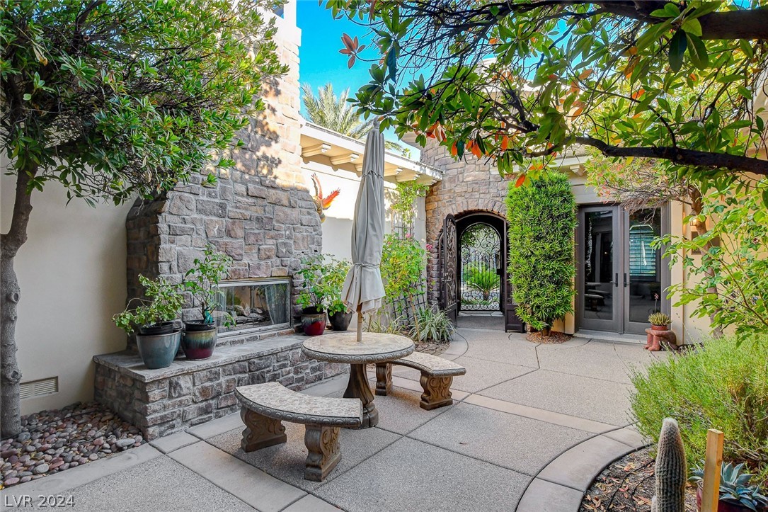 10232 Stony Ridge Drive