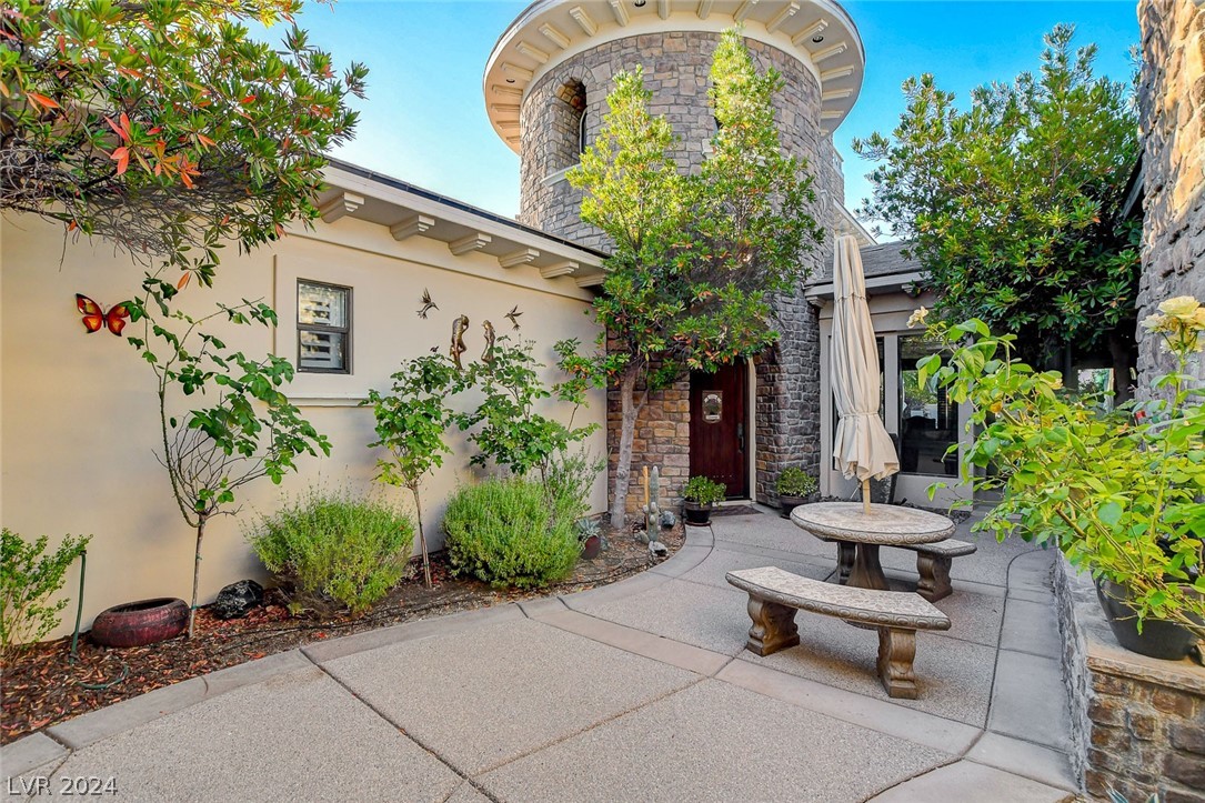 10232 Stony Ridge Drive