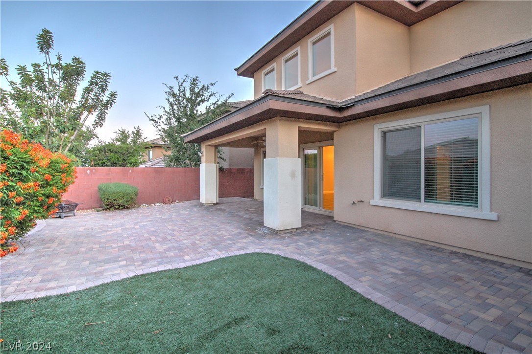5748 Shadow Bend Drive